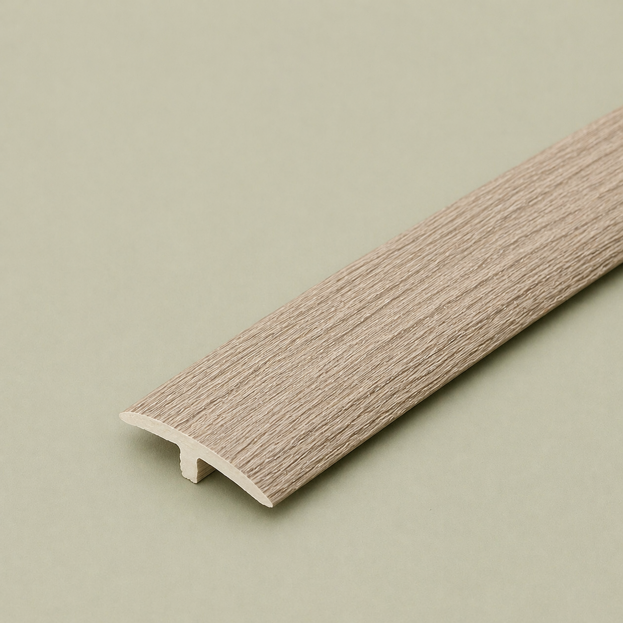 T-MOLDING