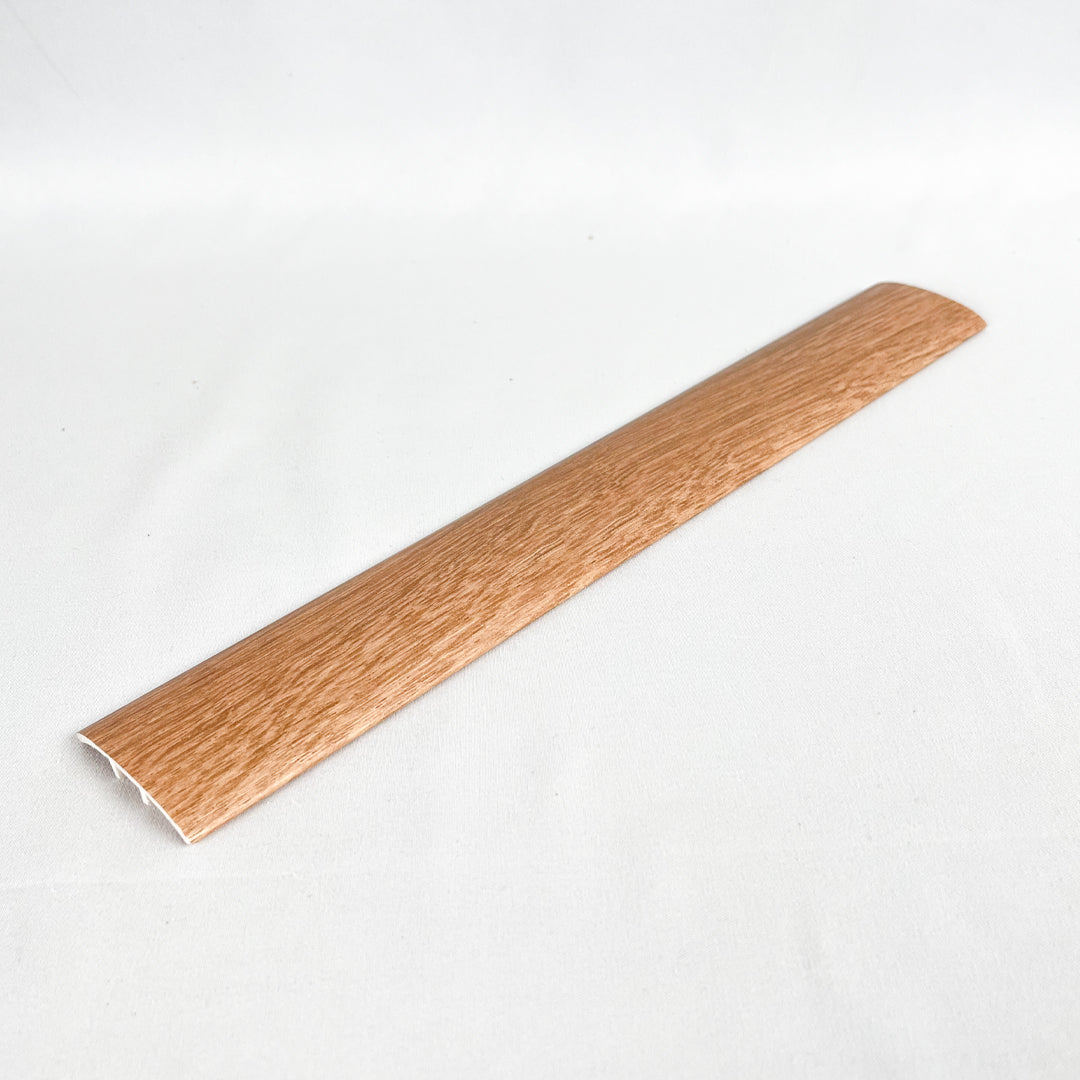 T-Molding Curved 8ft Highland Red Oak