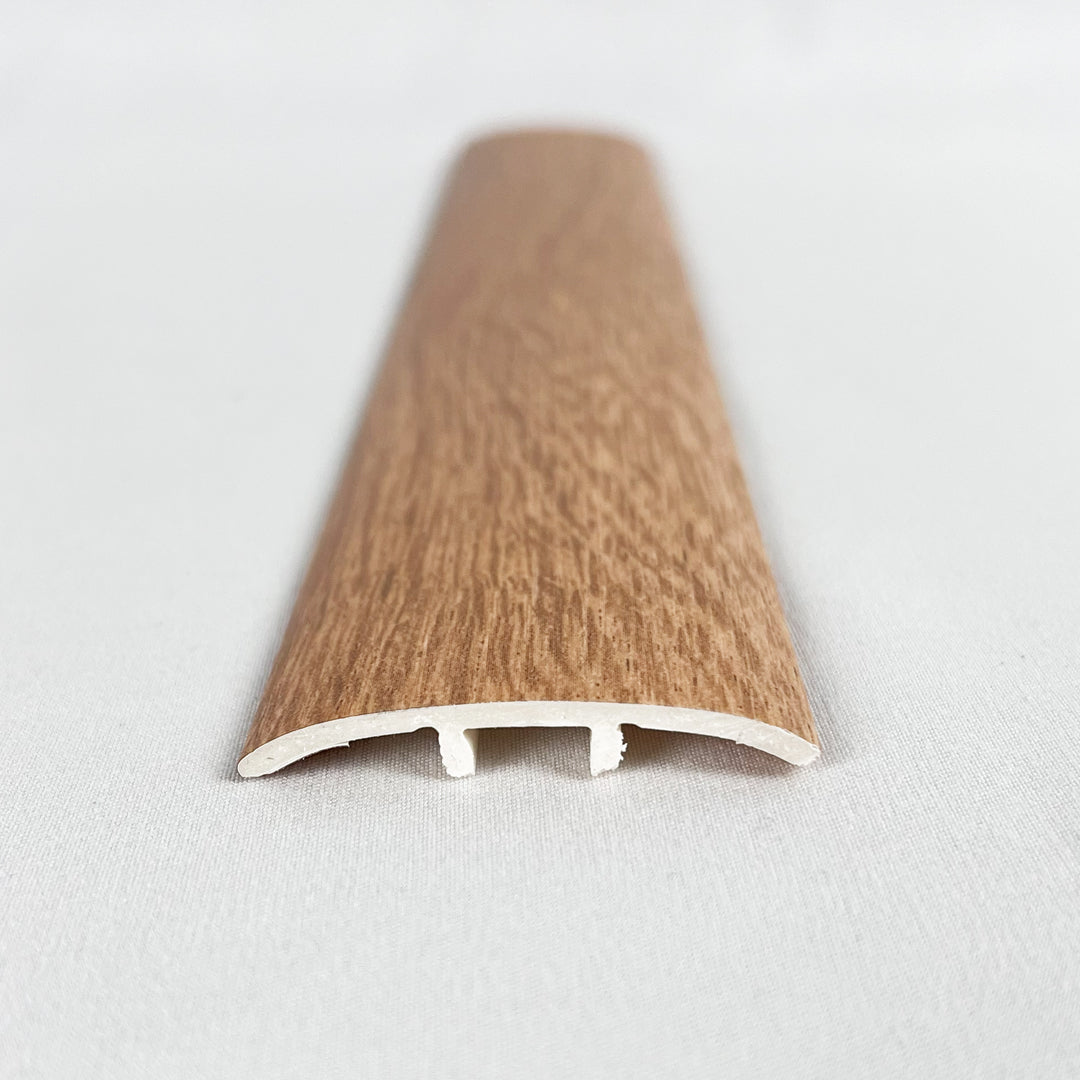 T-Molding Curved 8ft Highland Red Oak
