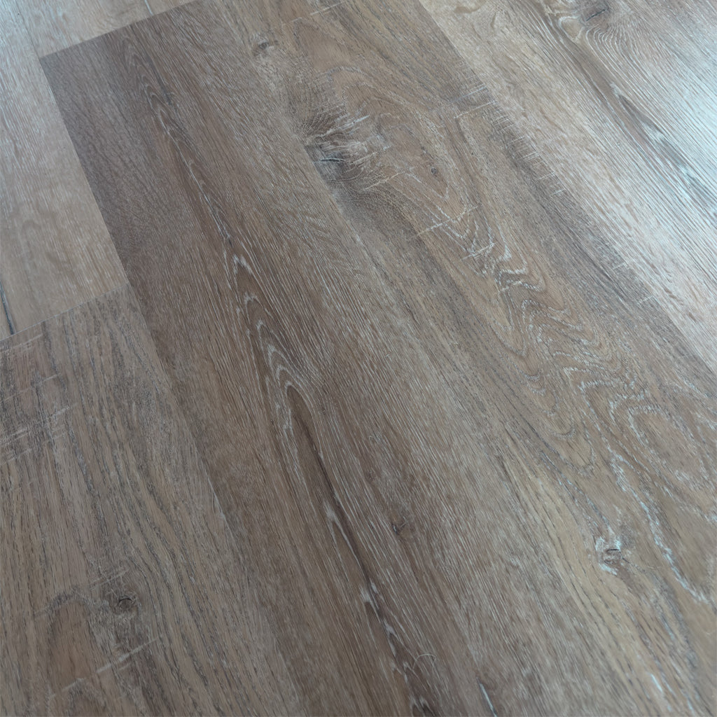 Rustic Cottage Oak